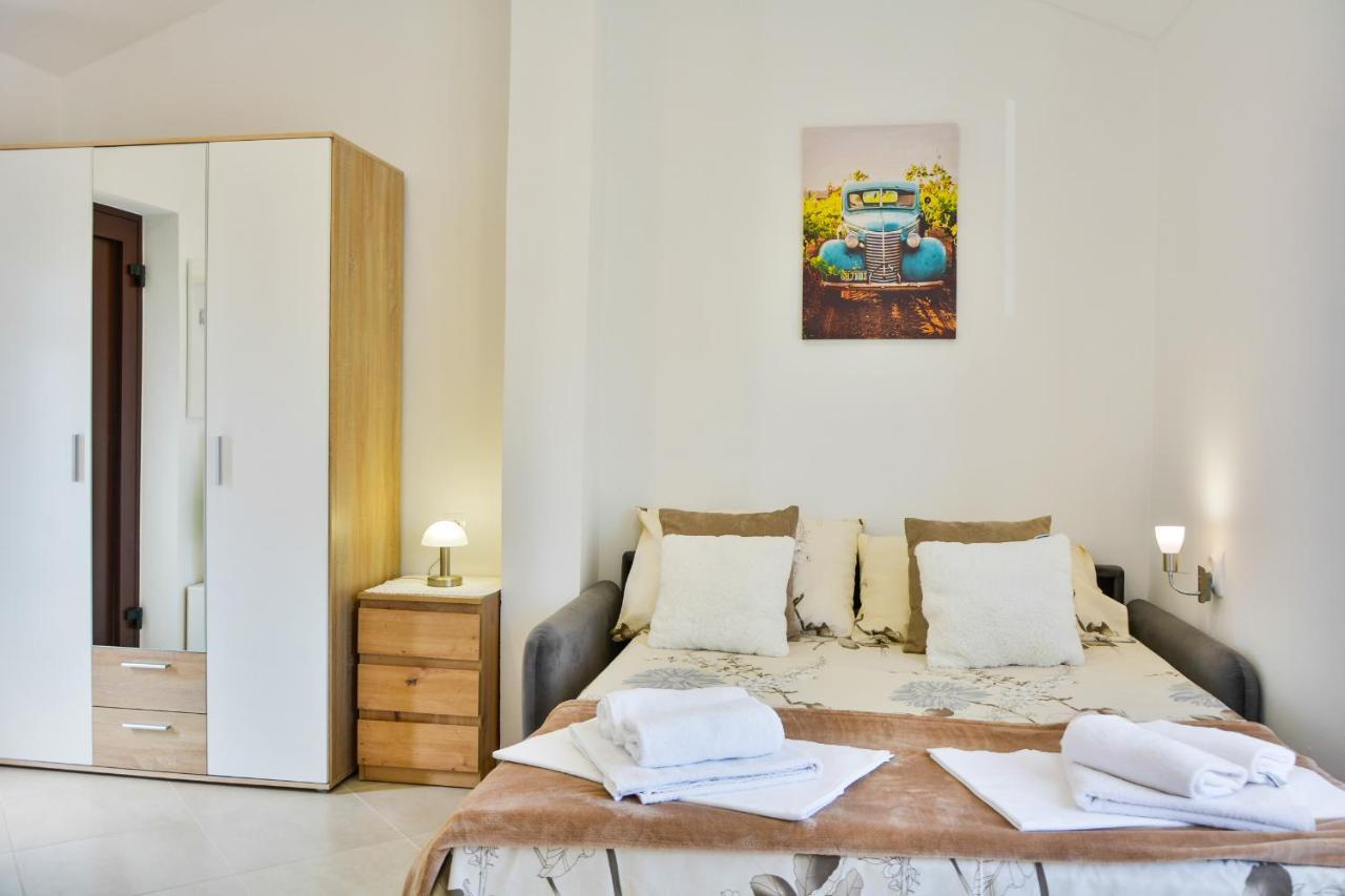 Gromila 2 Apartment Senj  Ngoại thất bức ảnh